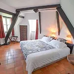 Hébergement de vacances Charming House Overlooking Aveyron Valley La Fouillade
