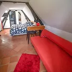 Charming House Overlooking Aveyron Valley Hébergement de vacances