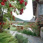 Hébergement de vacances Charming House Overlooking Aveyron Valley La Fouillade