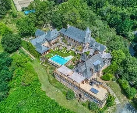 Charming House Overlooking Aveyron Valley Casa vacanze *