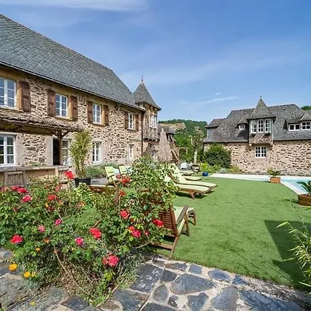Charming House Overlooking Aveyron Valley