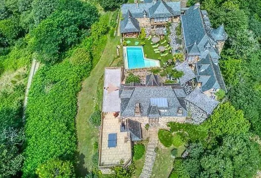 بيت للعطل Charming House Overlooking Aveyron Valley